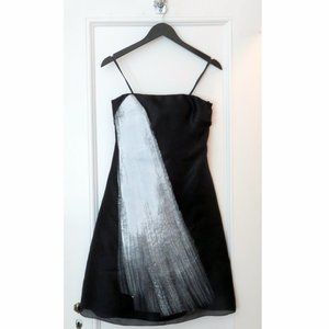Vera Wang Silk Cocktail Dress - Strapless Black & White - Size 2